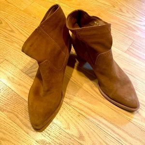 Dolce Vita suede block heel saddle color booties.